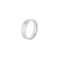 Stainless steel band ring for men with a brushed silver finish. available in various sizes. Great everyday silver matte brushed silver band ring